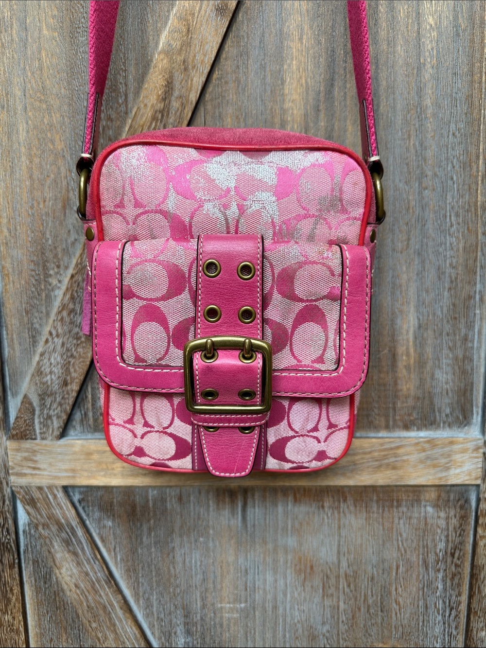 Coach Vintage Y2K Pink Fuchsia Signature C Logo Crossbody Purse Style 2187 - Picture 2 of 14